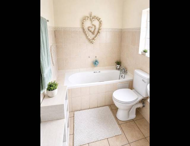 2 BEDROOM APARTMENT FOR SALE IN THE REEDS